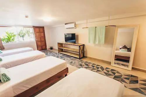 Yupao'S House Boutique Apartment Cancun Homestay